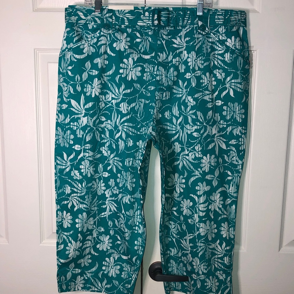 Teal & White Floral Crop Pants